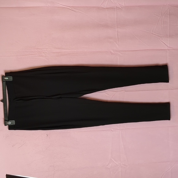 PrettyLittleThing Shape Black Ribbed High Waist Leggings size 10 - Picture 4 of 7